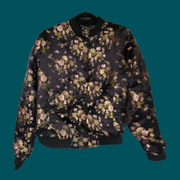 Brandy Melville‎ Dennis Bomber Jacket - Picture 6 of 9